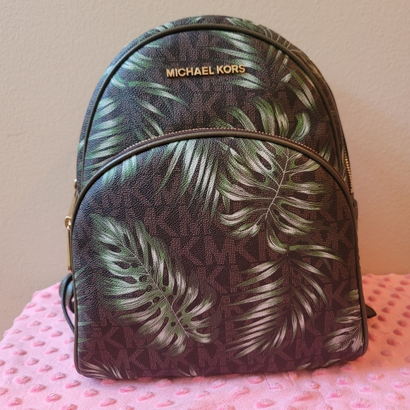Michael Kors medium Backpack main image 11